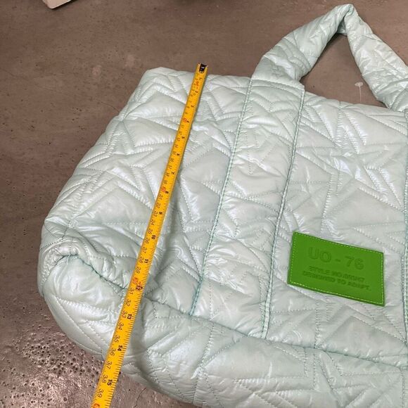 Urban Outfitters Quilted Overnight Bag - Picture 6 of 6